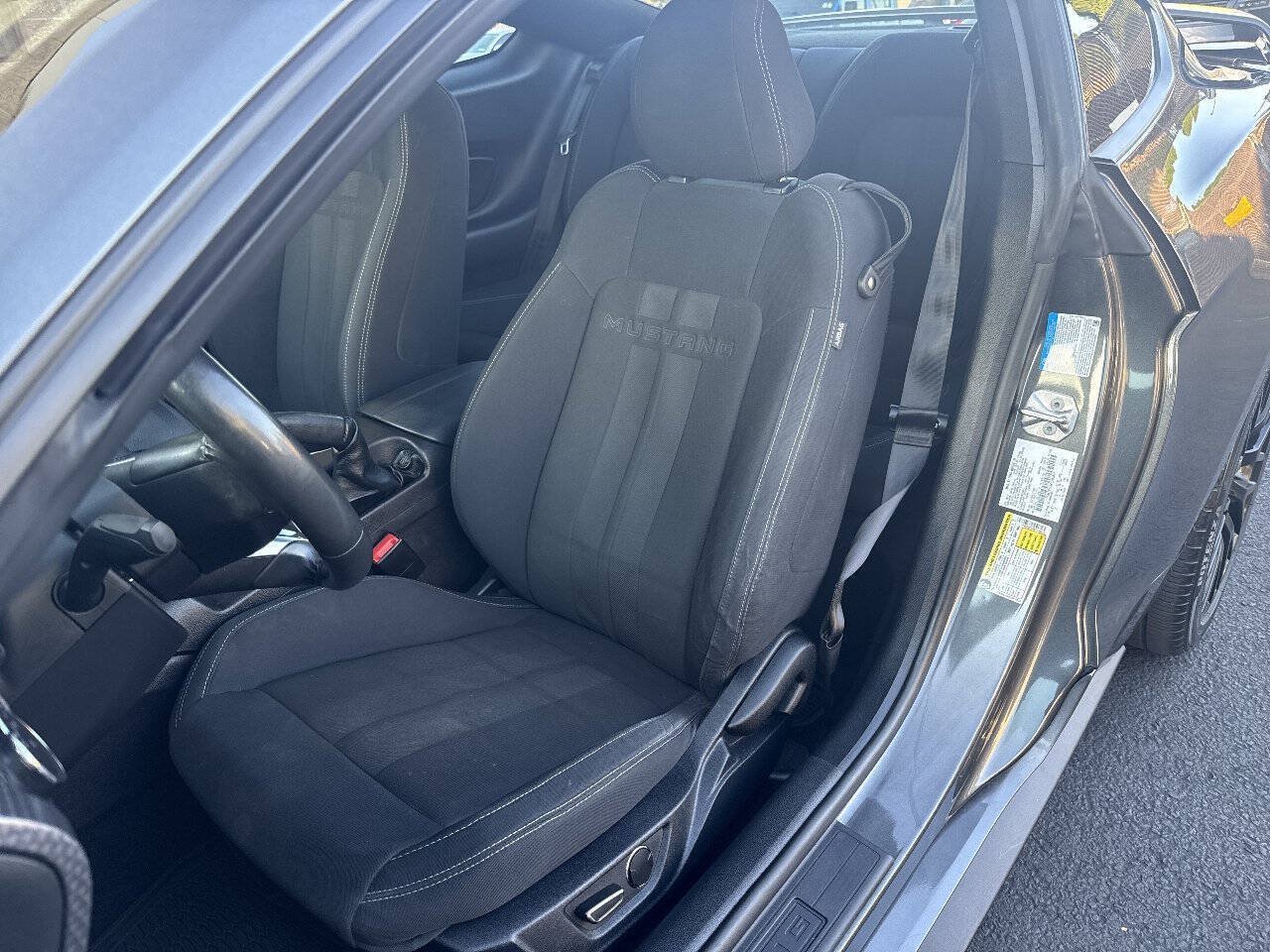 Used 2019 Ford Mustang GT w/ GT Performance Package RWD image 34