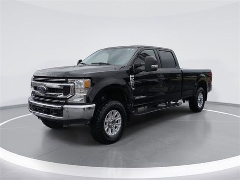 Used 2022 Ford F250 XLT image 1