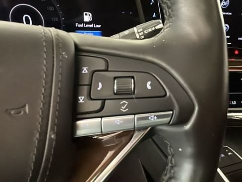 Used 2023 Cadillac Escalade Sport Platinum w/ LPO, ONYX Package AWD/4WD image 16