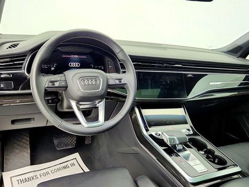Used 2025 Audi Q7 3.0T Prestige AWD/4WD image 13