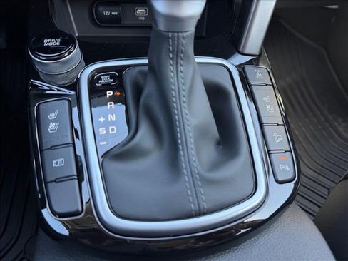 New 2026 Kia Seltos SX AWD/4WD image 24