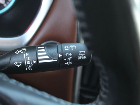 Used 2020 Chevrolet Traverse High Country image 30