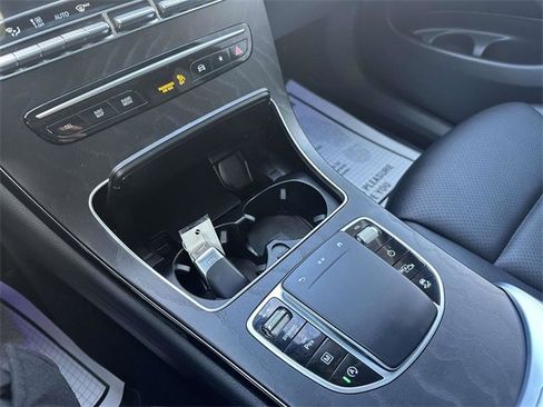 Certified 2022 Mercedes-Benz GLC 300 4MATIC image 32