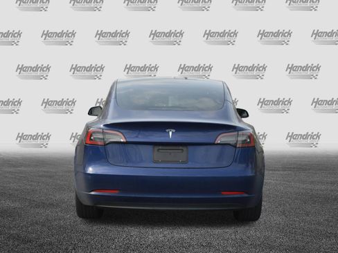 Used 2023 Tesla Model 3 Standard Range image 10