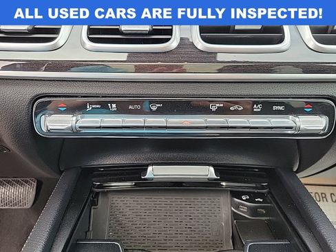 Used 2023 Mercedes-Benz GLS 450 4MATIC image 17