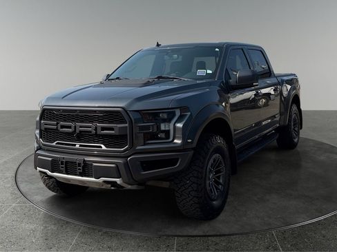Used 2020 Ford F150 Raptor w/ Equipment Group 802A Luxury AWD/4WD image 3