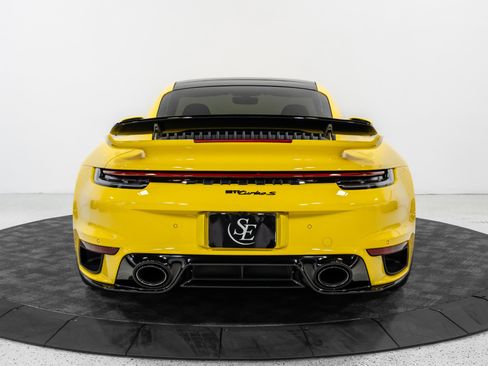 Used 2022 Porsche 911 Turbo S image 8