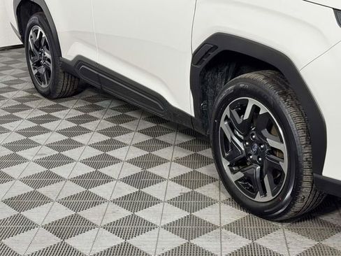 Used 2025 Subaru Forester Premium image 12