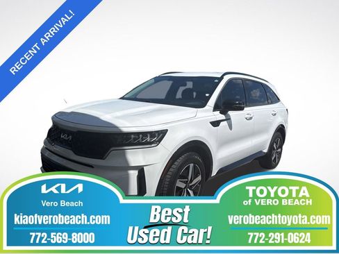 Used 2022 Kia Sorento S FWD image 1