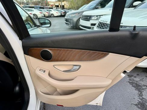 Used 2018 Mercedes-Benz C 300 C 300 image 26
