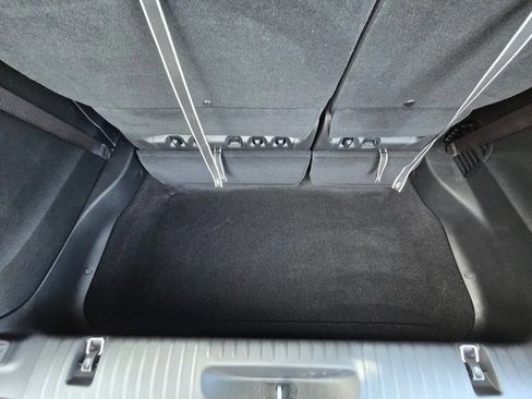 New 2026 Chrysler Pacifica Select AWD/4WD image 29