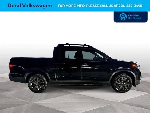 Used 2023 Honda Ridgeline Sport image 9