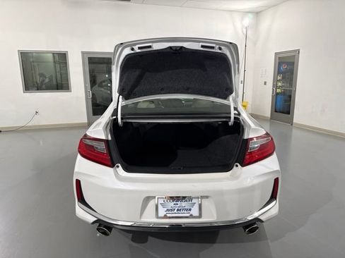 Used 2016 Honda Accord EX-L image 10