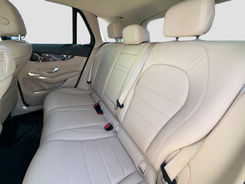 Used 2019 Mercedes-Benz GLC 300 image 20