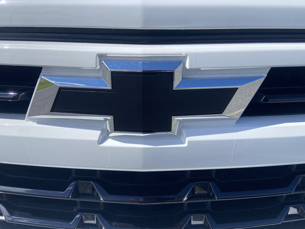 Certified 2023 Chevrolet Silverado 1500 RST w/ Convenience Package II AWD/4WD image 40
