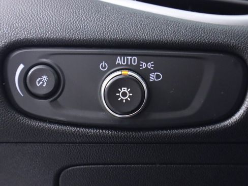 Used 2023 Chevrolet Malibu LT FWD image 10