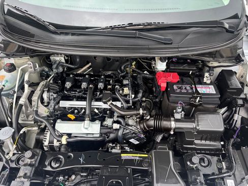 Used 2025 Nissan Versa SV FWD image 30