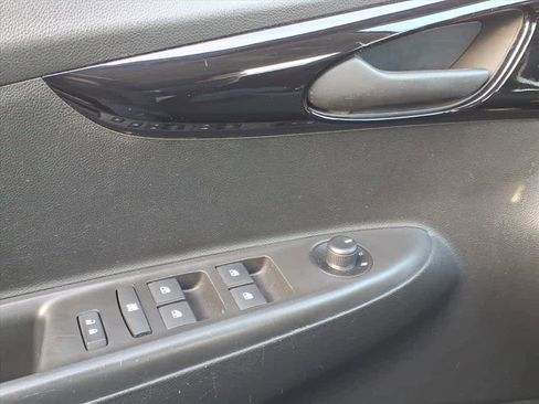 Used 2022 Chevrolet Spark LT image 18