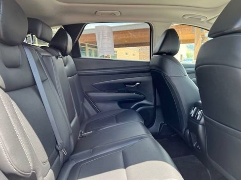 Used 2025 Hyundai Tucson SEL AWD/4WD image 19