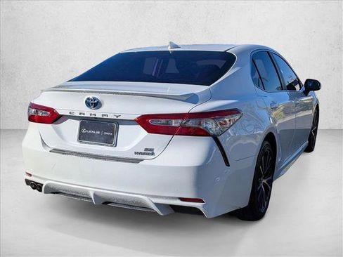 Used 2019 Toyota Camry SE image 6