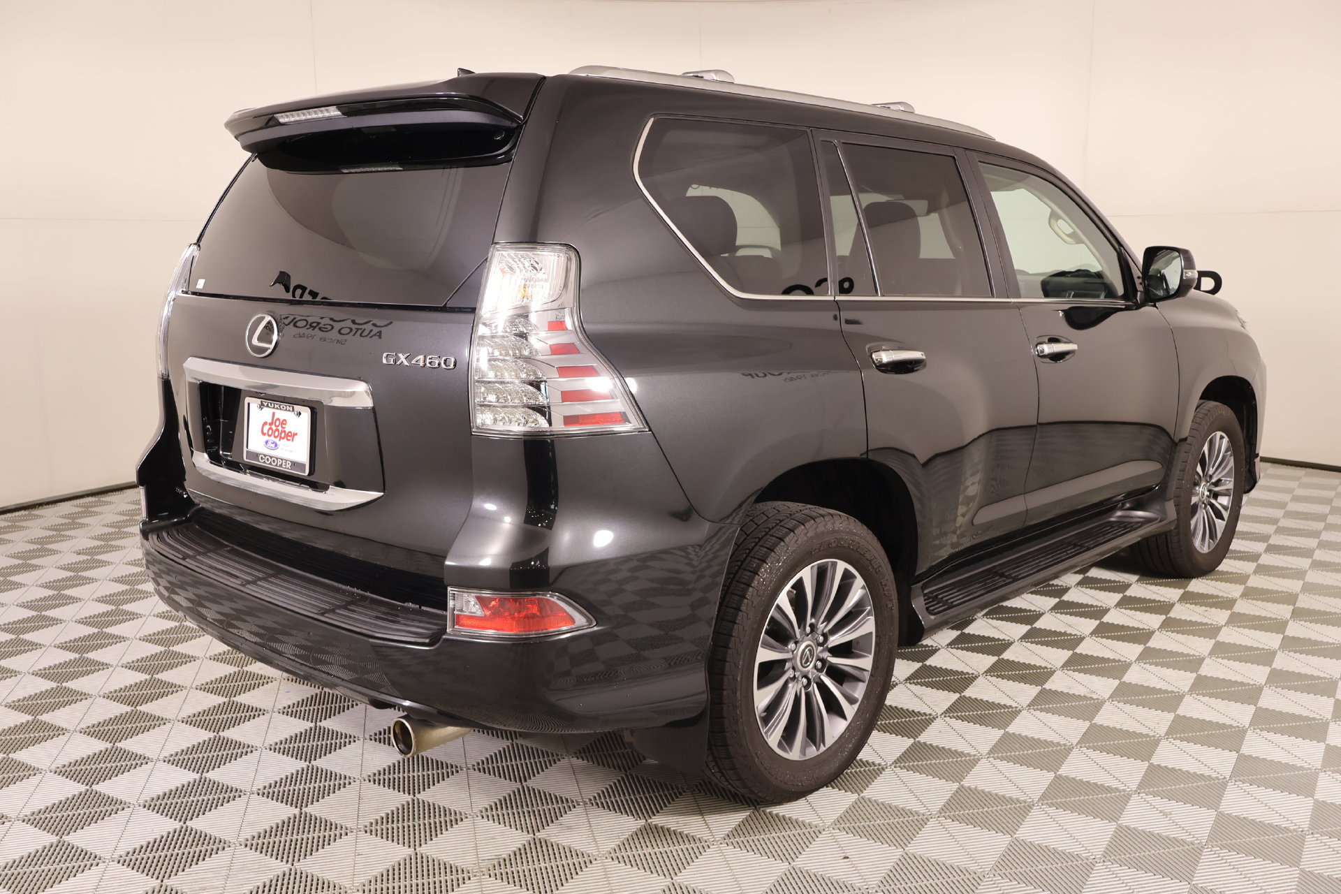 Used 2023 Lexus GX 460 Luxury w/ Accessory Package AWD/4WD image 22