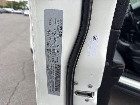 Used 2020 Jeep Compass Latitude AWD/4WD image 16