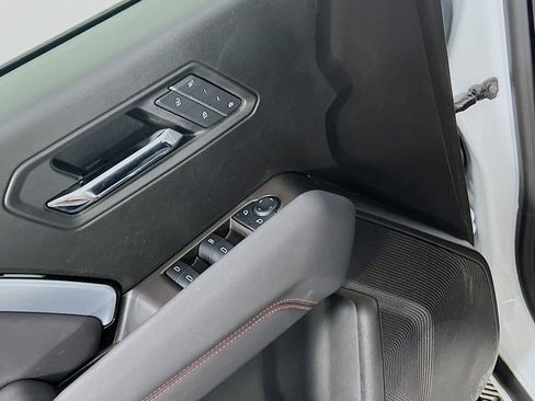 Certified 2025 Chevrolet Colorado Z71 w/ Technology Package image 17