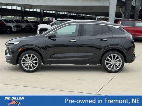 Certified 2024 Buick Encore GX Avenir w/ Avenir Technology Package AWD/4WD image 8