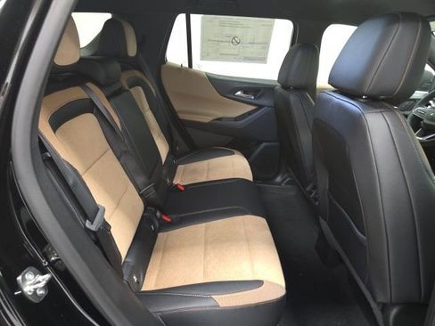 New 2026 Chevrolet Equinox ACTIV w/ Convenience Package III image 26