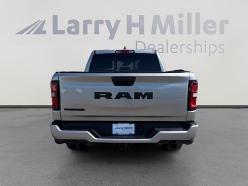 Used 2025 RAM 1500 Big Horn RWD image 4