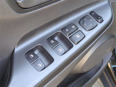Used 2020 Hyundai Kona SEL Plus image 13