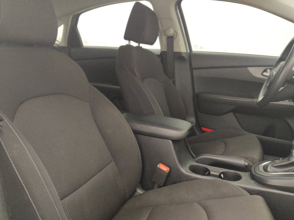 Used 2019 Kia Forte LXS FWD image 21