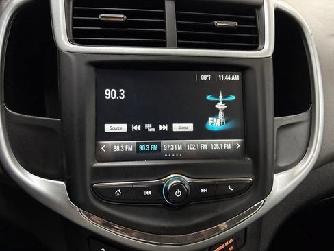 Used 2017 Chevrolet Sonic LT FWD image 31