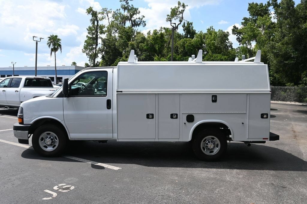 New 2025 Chevrolet Express 3500 w/ Power Convenience Package RWD image 2
