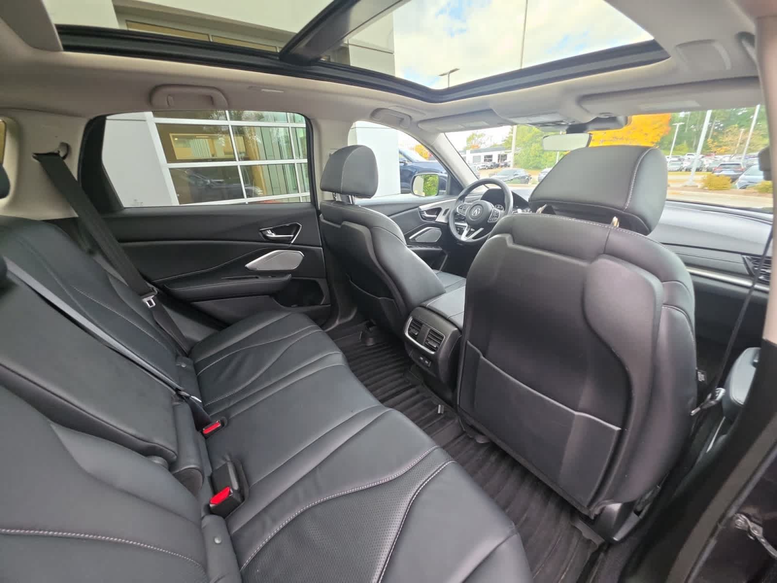Used 2019 Acura RDX w/ Technology Package AWD/4WD image 22