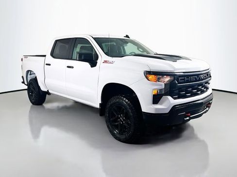 New 2026 Chevrolet Silverado 1500 Custom Trail Boss image 2