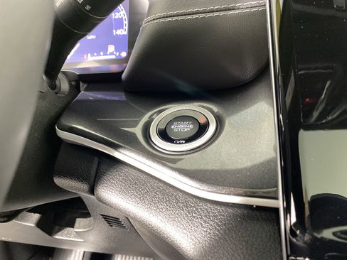 Used 2023 Jeep Grand Cherokee Altitude image 26