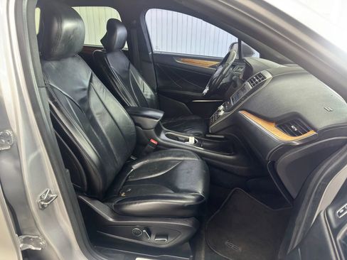 Used 2015 Lincoln MKC FWD w/ Equipment Group 101A Select image 15