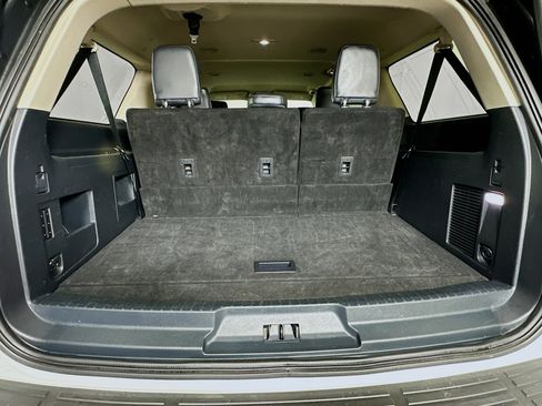 Used 2024 Ford Expedition Max XLT image 30