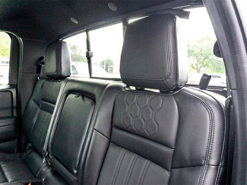 Used 2022 Nissan Frontier Pro-X w/ Pro-X Premium Package image 26