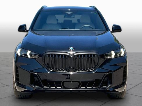Used 2026 BMW X5 sDrive40i w/ M Sport Package RWD image 3