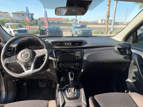 Used 2021 Nissan Rogue Sport S FWD image 11