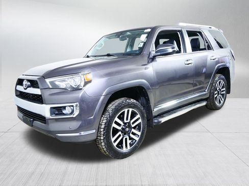 Used 2019 Toyota 4Runner Limited image 3