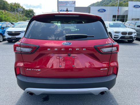 Used 2023 Ford Escape Active AWD/4WD image 10
