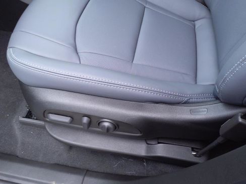 Certified 2023 Buick Enclave Essence w/ Sport Touring Edition image 12