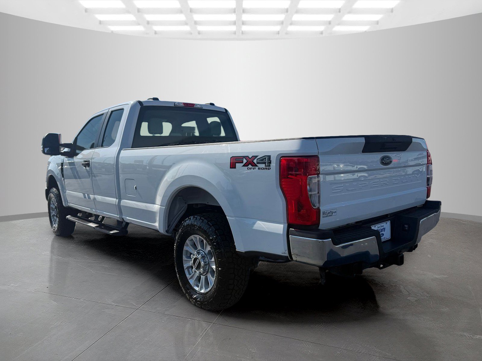 Used 2020 Ford F250 XL w/ STX Appearance Package AWD/4WD image 5