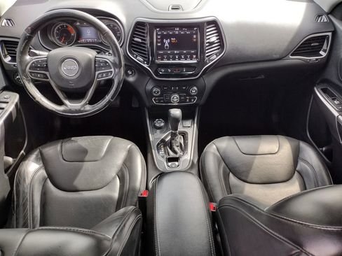 Used 2019 Jeep Cherokee Limited w/ Luxury Group AWD/4WD image 7