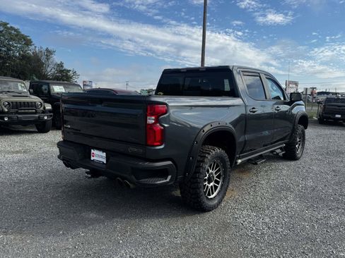 Used 2021 Chevrolet Silverado 1500 RST w/ Convenience Package II AWD/4WD image 24