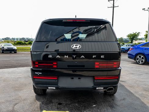 Used 2024 Hyundai Santa Fe SE image 3