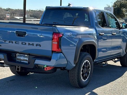New 2026 Toyota Tacoma TRD Off-Road image 9